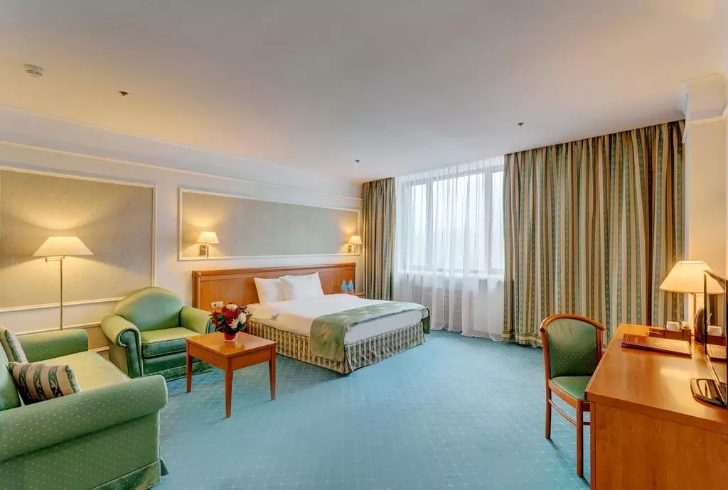 hotel borodino moscow_shabavizparvaz_06.jpg